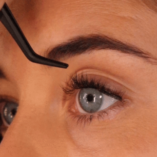 Pre-Glued Mega Volume - Press-On Lashes